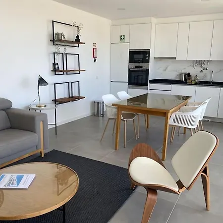 Concha Is A New * 5min Walk To The Apartment
