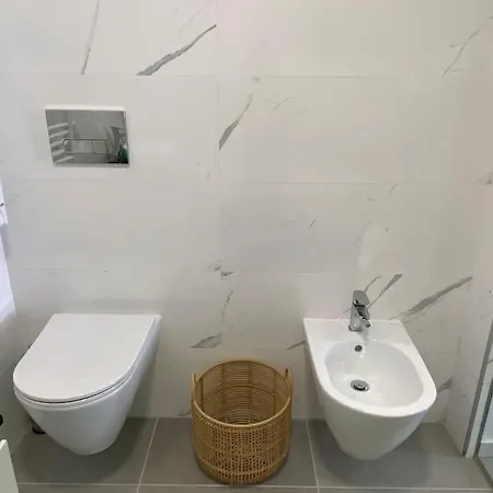 Apartment Concha Is A New * 5min Walk To The